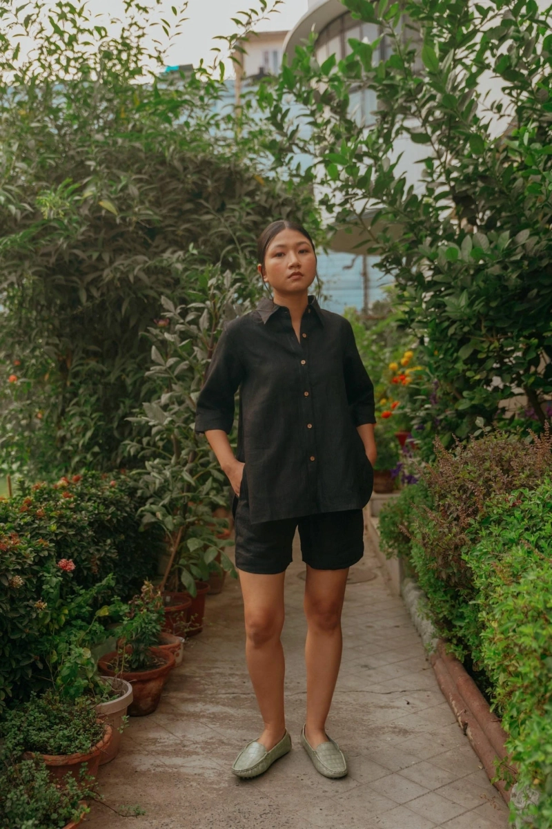 The Future of Fashion- Why More Women Prefer to Buy Trendy Women Outfits Online in India
