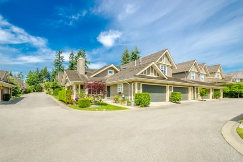 Why Selling Your House With a Realtor Is a Smart Move