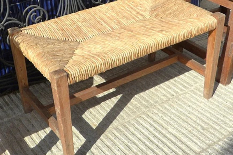 Le glamour des meubles anciens — Capturer le style classique