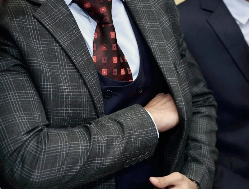 The Ultimate Guide to the Best Tailors in Bangkok: Crafting Style with Perfection