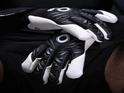 Premium Quality Goalkeeper Gloves at Elite Sport