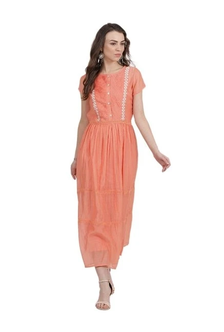Buy Women's - Upto 65% Off Online - TATA CLIQ