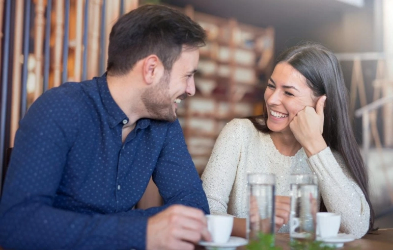 Communication in Relationships - The Art Connection