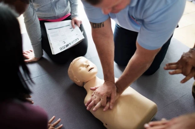CPR Certification Arlington: What Healthcare Workers Need to Know