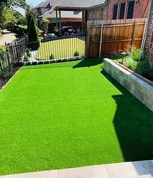 Top 5 Benefits of Installing Artificial Grass in Plano, TX