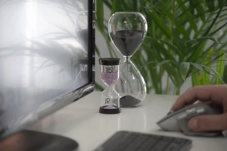 How to Improve Time Management at Work with 10 Tips