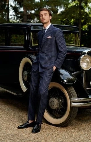 Adam Men Fashion: Bespoke Suits and Smart Casual Menswear for the Modern Gentleman