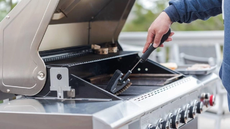 Significance of Hiring Professional BBQ Grill Cleaning Services!