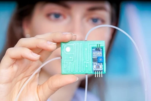In medical applications, Medical Micro-electro Mechanical Systems (MEMS) are subsets of microfabrication technology.