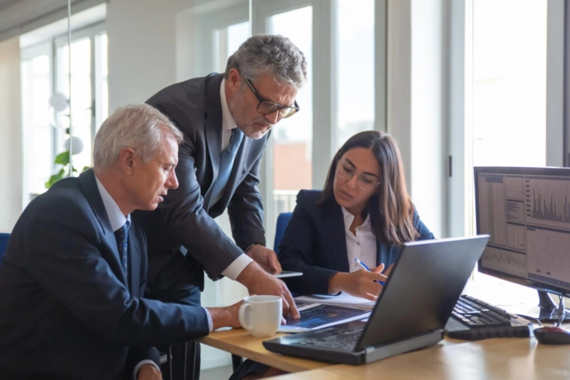 Best Criminal Lawyers in Dubai for Expats and UAE Nationals