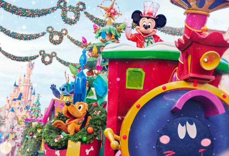 Discover Magical Coach Holidays to Disneyland Paris