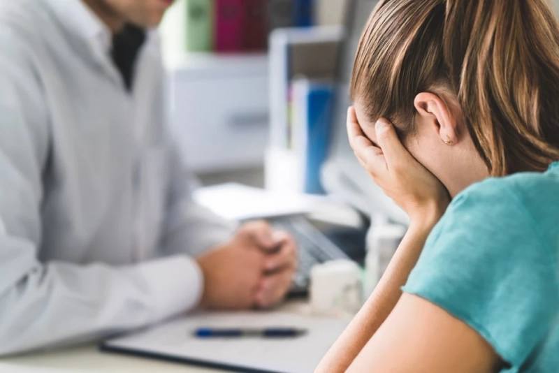 What Is A PsychoTherapist and How One Can Help You?