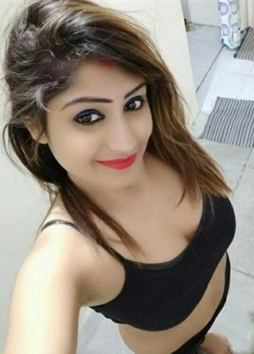 Planning for the date with Sexy Escort Girl in Delhi.