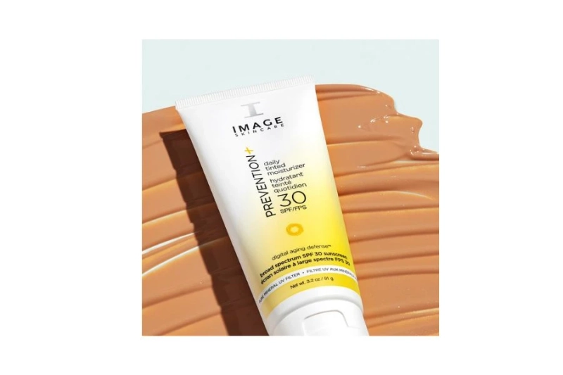 Get The Holiday Glow by Winterizing Your Skincare Routine