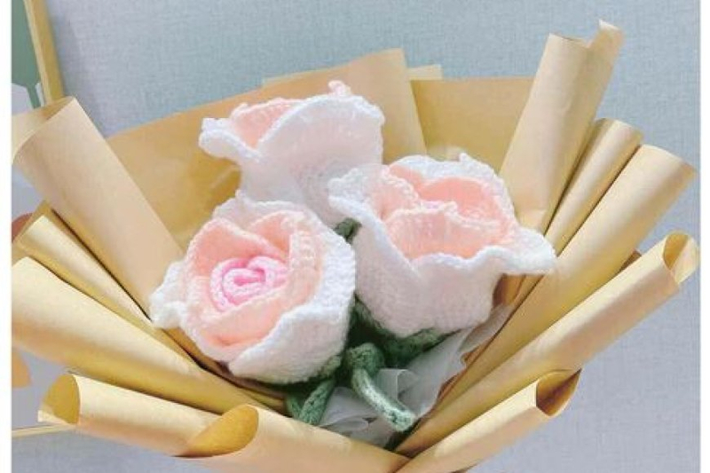 Crochet Graduation Bouquet
