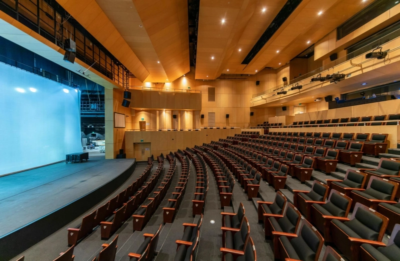 How Can Businesses and Homes Achieve Optimal Soundproofing?