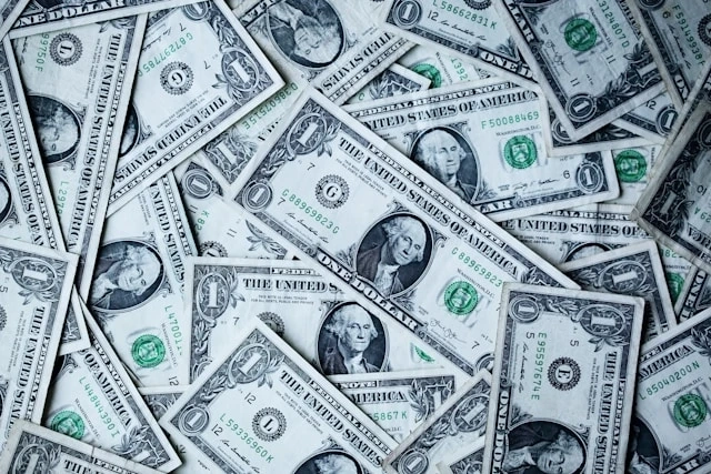 How to Score Higher with Online Macroeconomics Assignment Help
