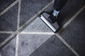 What's the Easiest Way to Vacuum Carpets for Maximum Cleanliness?