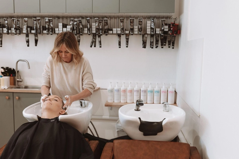 How Our Hair Salon in Balgowlah Transitions You from Highlights to Balayage