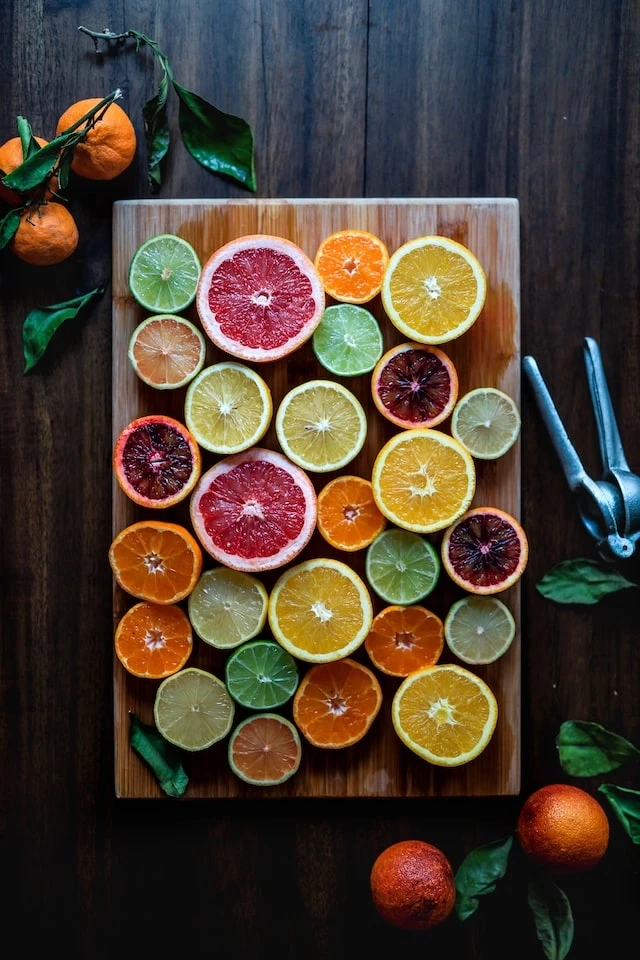 Best Food to eat with a sore throat-10 Nutrient Dense foods