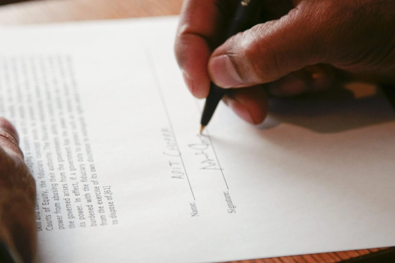Why Hire a Divorce Lawyer Toronto?