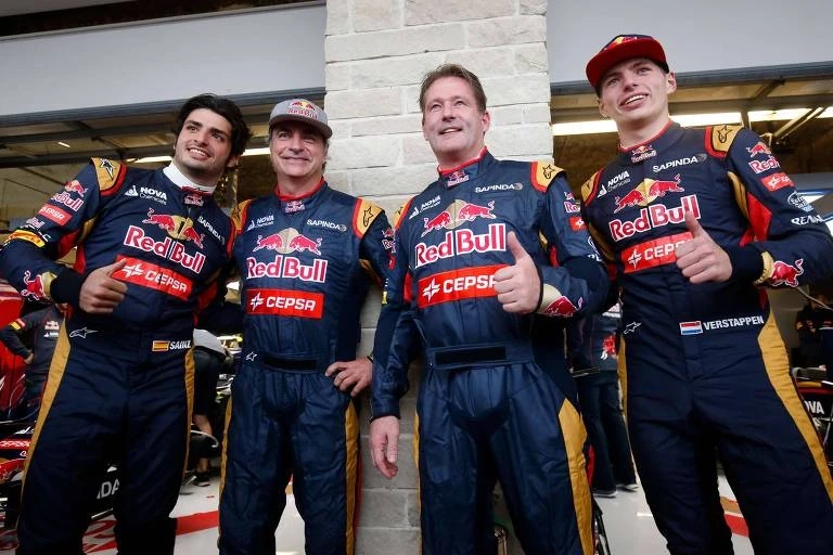 Conheça Carlos Sainz, aposta da Ferrari para o lugar de Vettel em 2021