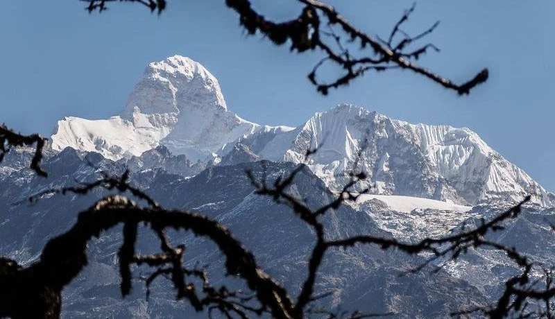 Kanchenjunga Circuit Trek