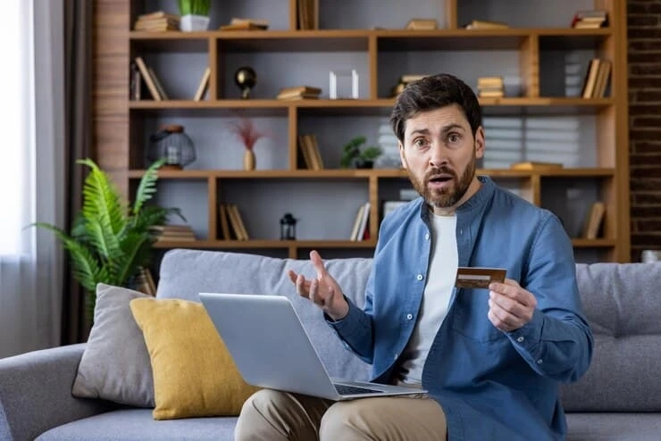 What Lenders Check for Unsecured Personal Loans Online