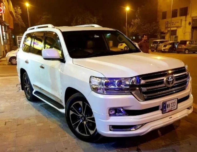 Tips to Hire Airport Car Service