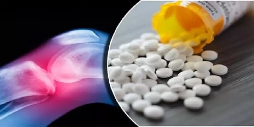 The Role of Disease-Modifying Antirheumatic Drug (DMARD) in Treating Psoriatic Arthritis: Benefits and Risks