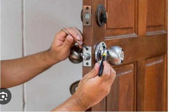What Kanata Residents Should Do First When Their Deadbolt Starts Feeling Stiff