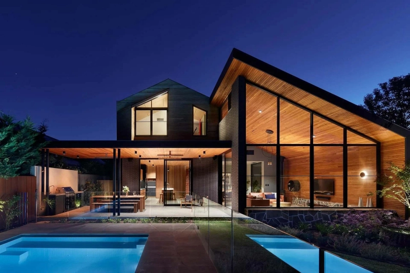 Indoor vs. Outdoor Lighting: Key Differences & Best Practices