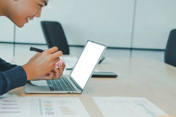 Simple Guides in Writing a Dissertation Introduction