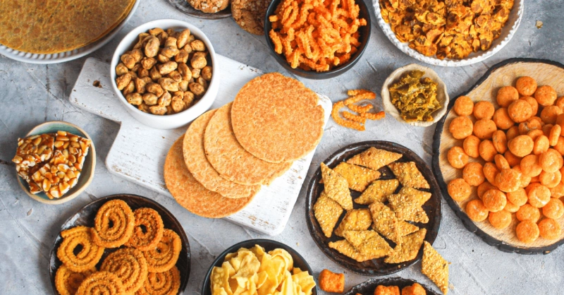 Why Choose Trusted Snacks Manufacturers in Gujarat for Your Business?