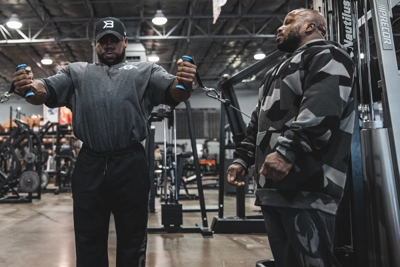 How to Support Your Gym Community