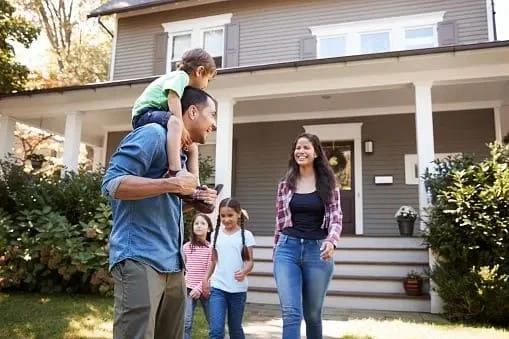 The Emotional Benefits of Moving Closer to Family