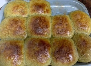 Spinach Flour Pav Recipe – Country Kitchen