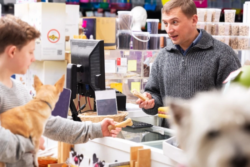 How to Choose the Right Pet Food for Your Animal