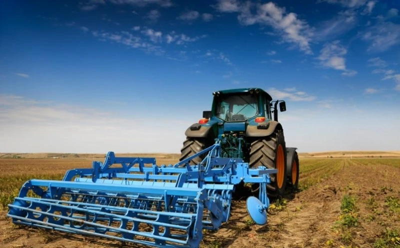 12 Must Have Agricultural Equipment & Tools For Beginners