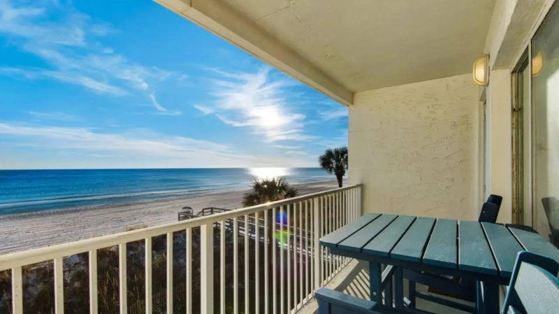 How to Pick the Perfect Florida Beach Rental for a Group Celebration
