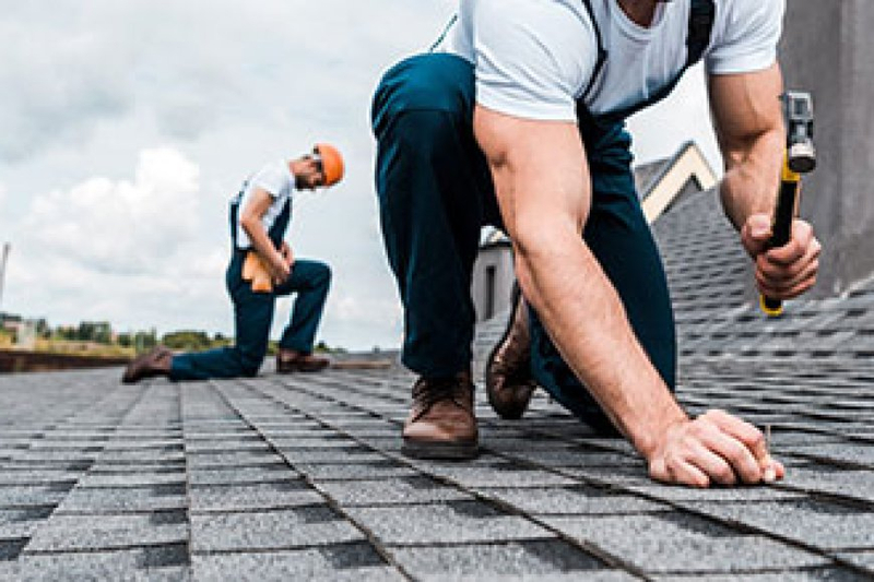 How Does A Roofing Company Assess The Damage For Repairs?