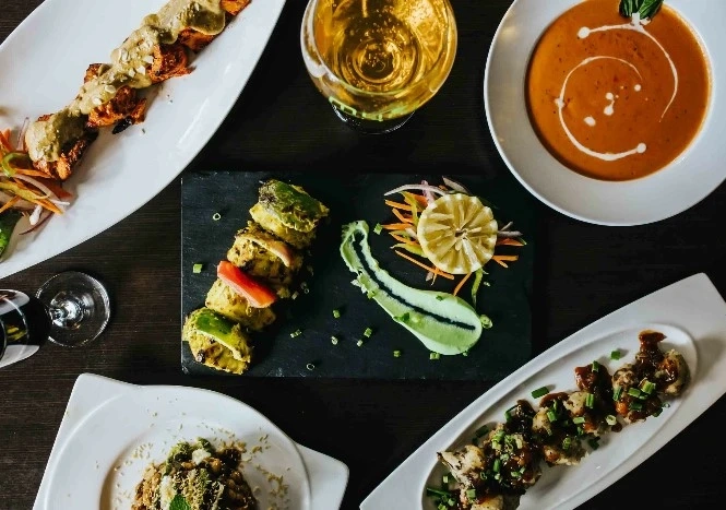 How Orlando Wedding Caterers Use Food to Tell Cultural Stories