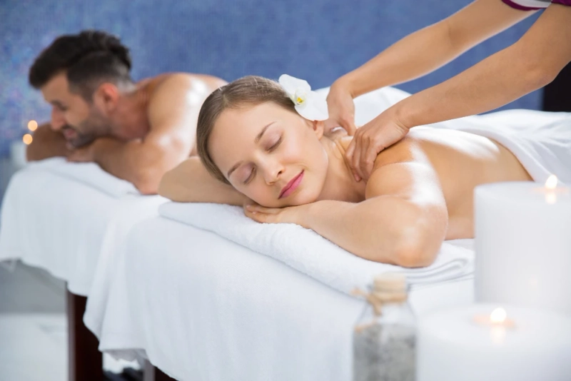 Experience Tranquillity with a Couples Massage in Turks and Caicos Spa