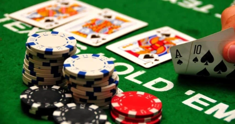 Which Casino Type - Online or Traditional?