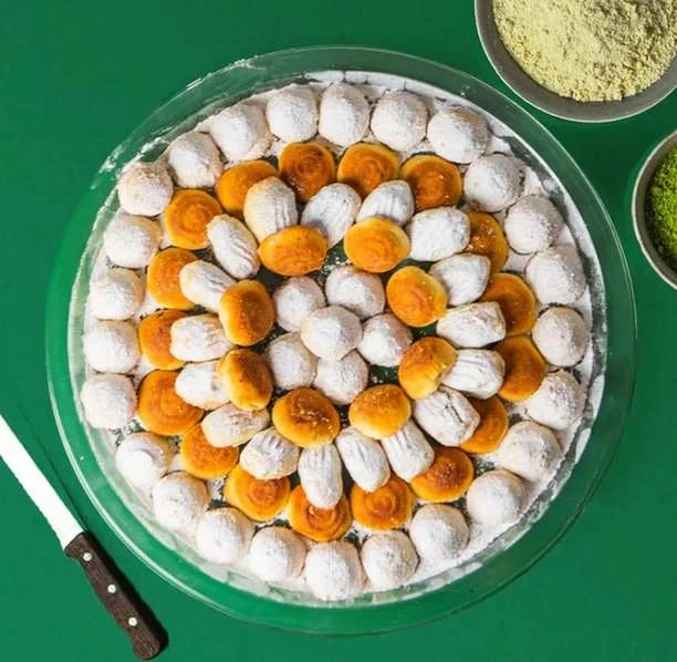 Enjoy absolute happiness with dependable doorstep Sweets Delivery