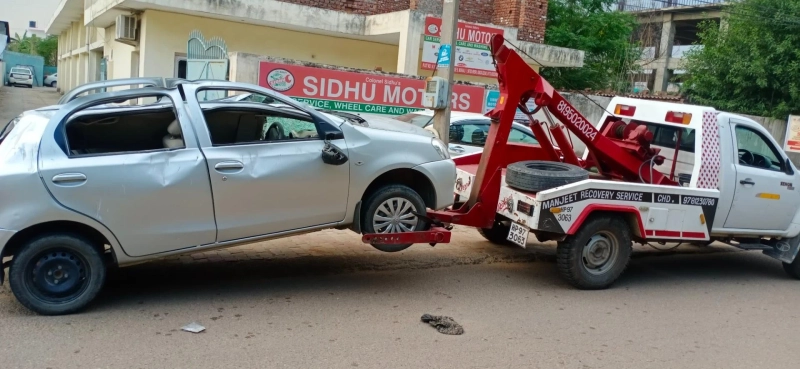 Car Towing Service in Abu Dhabi: Everything You Need to Know