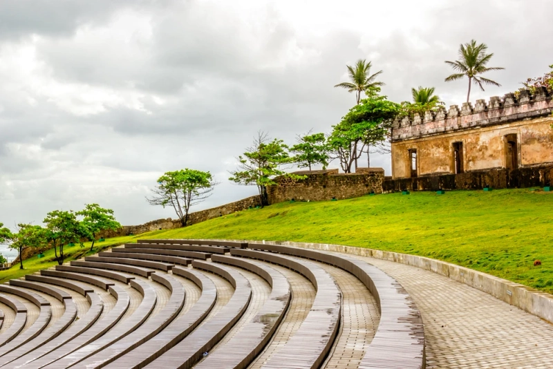 Why Are the Tourist Places of Bhopal Ideal for Solo Travelers?