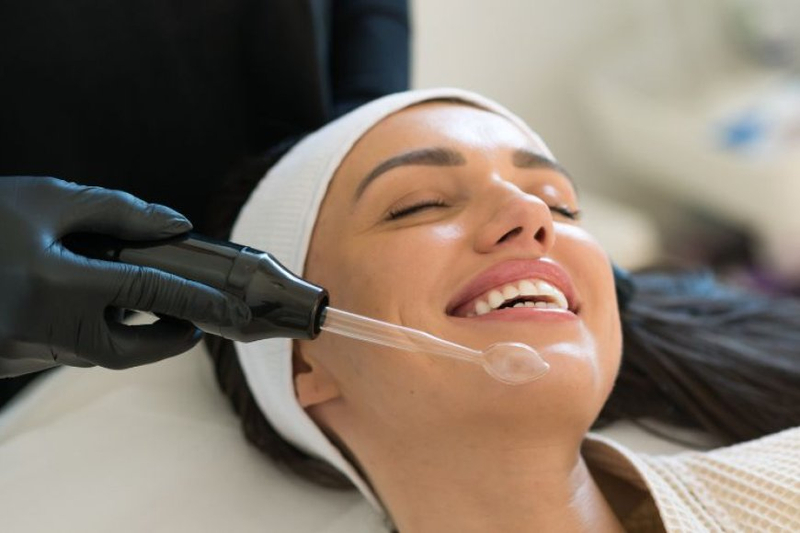What Is a HydraFacial?