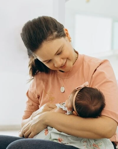 The Benefits of Working with a Nanny Agency in California
