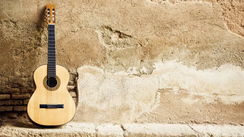 The Best Acoustic Guitar Under 2000 Possible - Could The Choice To Purchase One Be A Good Move?